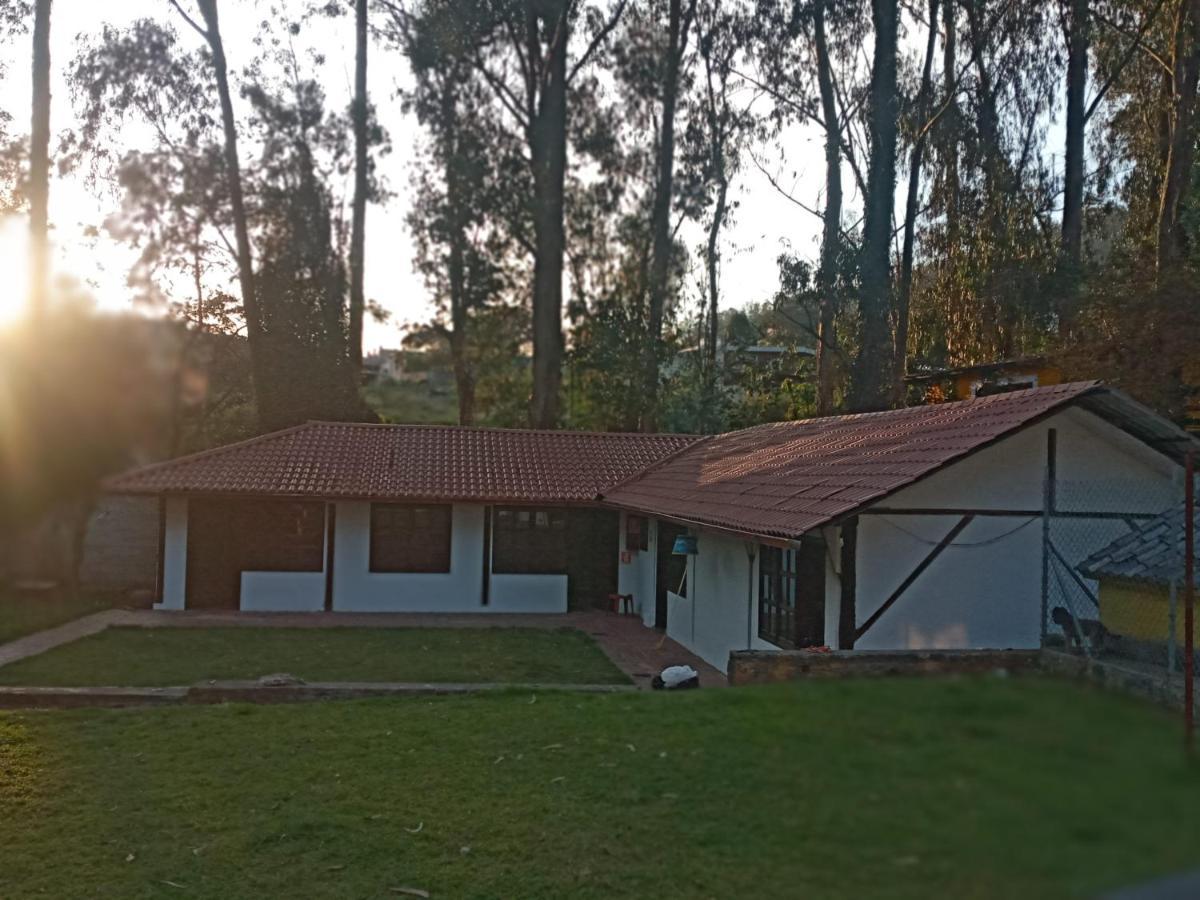 Quinta Los Eucaliptos Villa Quito Exteriör bild
