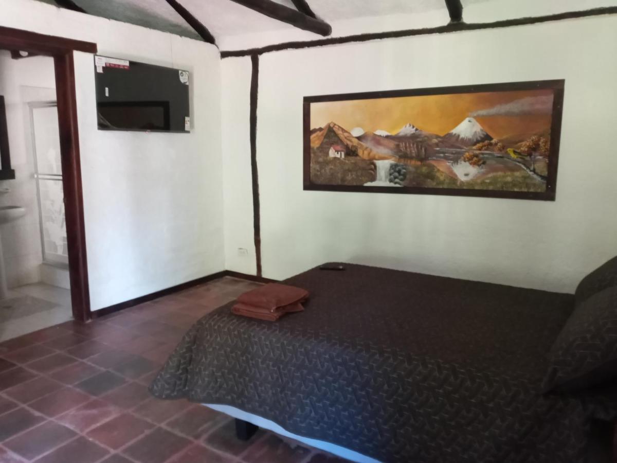 Quinta Los Eucaliptos Villa Quito Exteriör bild